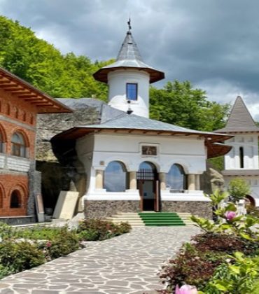 Mănăstirea Nămăieşti