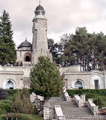 Mausoleul de la Mateiaș